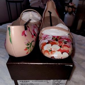 Gucci Shanghai bloom leather ballet flats